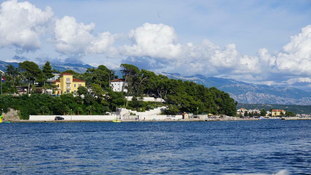 Apartmani Tatjana Rab Town Buitenkant foto